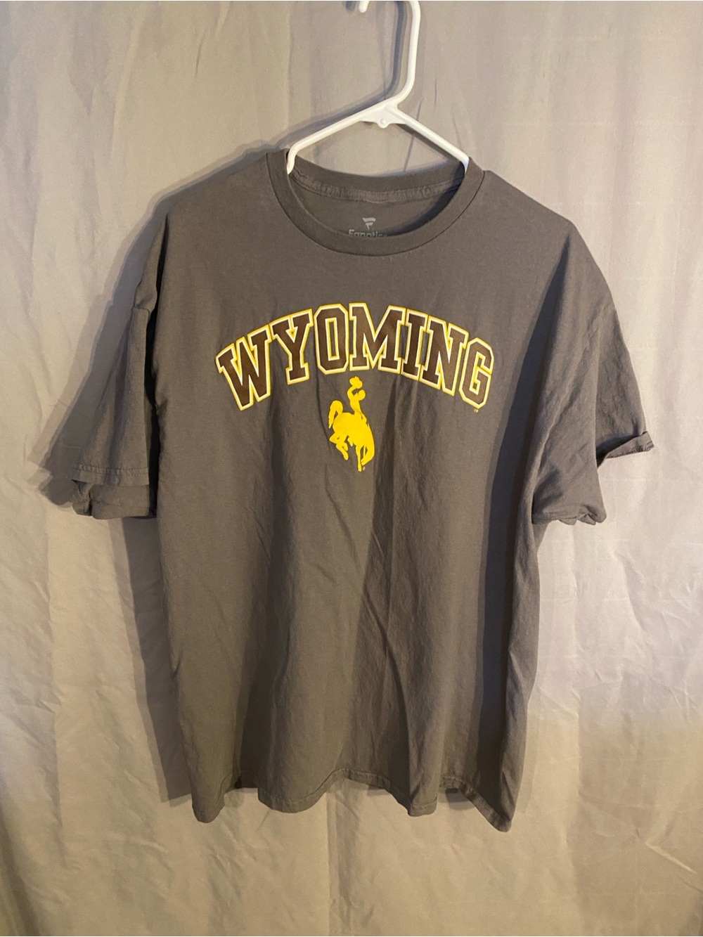 Fanatics Wyoming Short Sleeve Tee - Gray with Yellow Logo